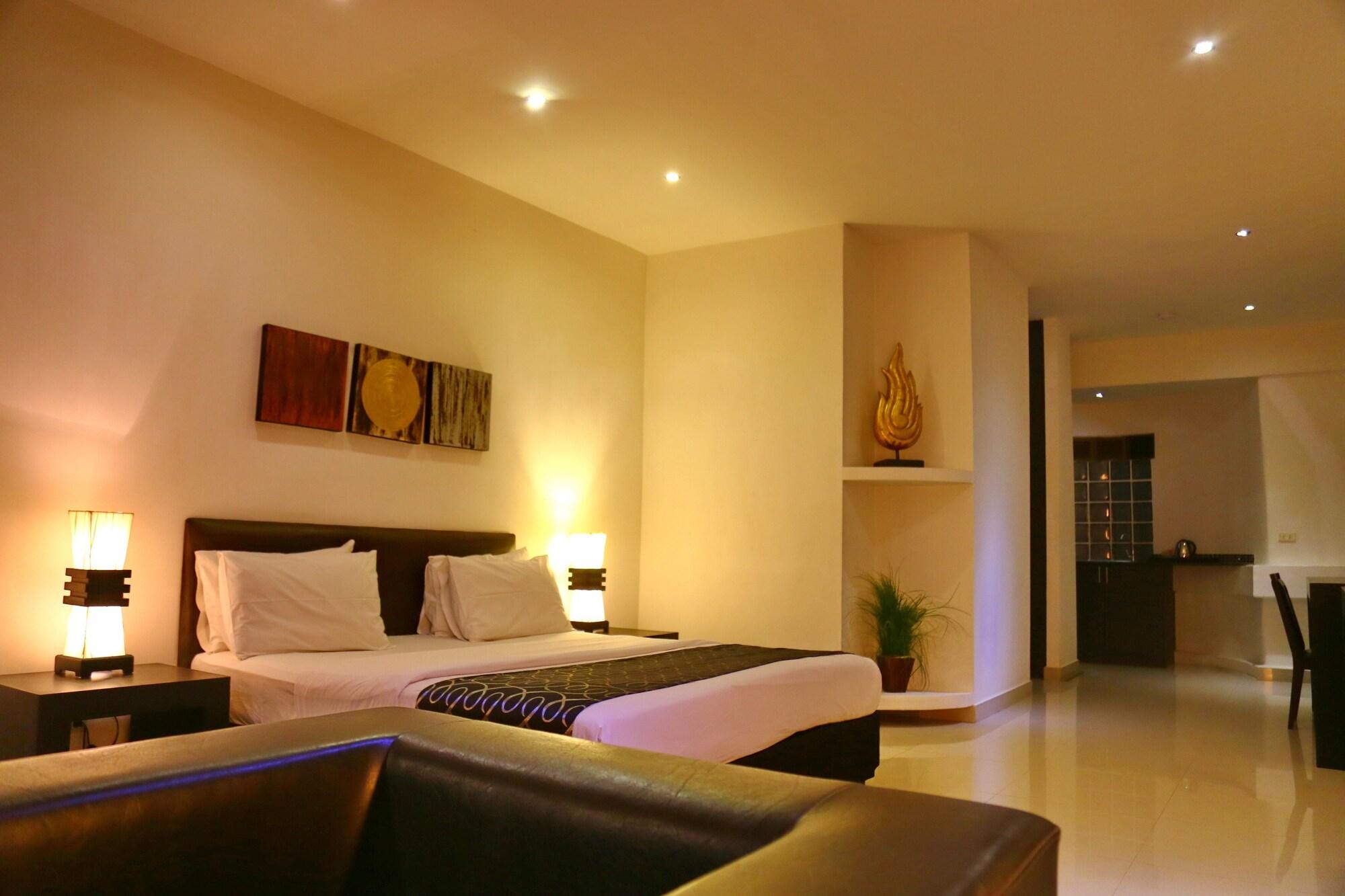 East Suites Pattaya Exterior foto